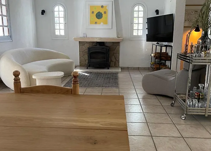 Vila Augusta On The Montgo Near Javea *